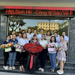 "Công ty TNHH An Sinh HK: Tôn Vinh Phụ Nữ và Lan Tỏa Yêu Thương Ngày Phụ Nữ Việt Nam"